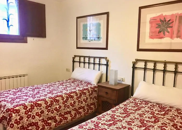 Llanars, En Vall De Camprodon Vistas Montana De Frente, Ascensor, Orientacion Sur, Chimenea, Wifi, Mollo Park, Vallter, Hipica, Golf