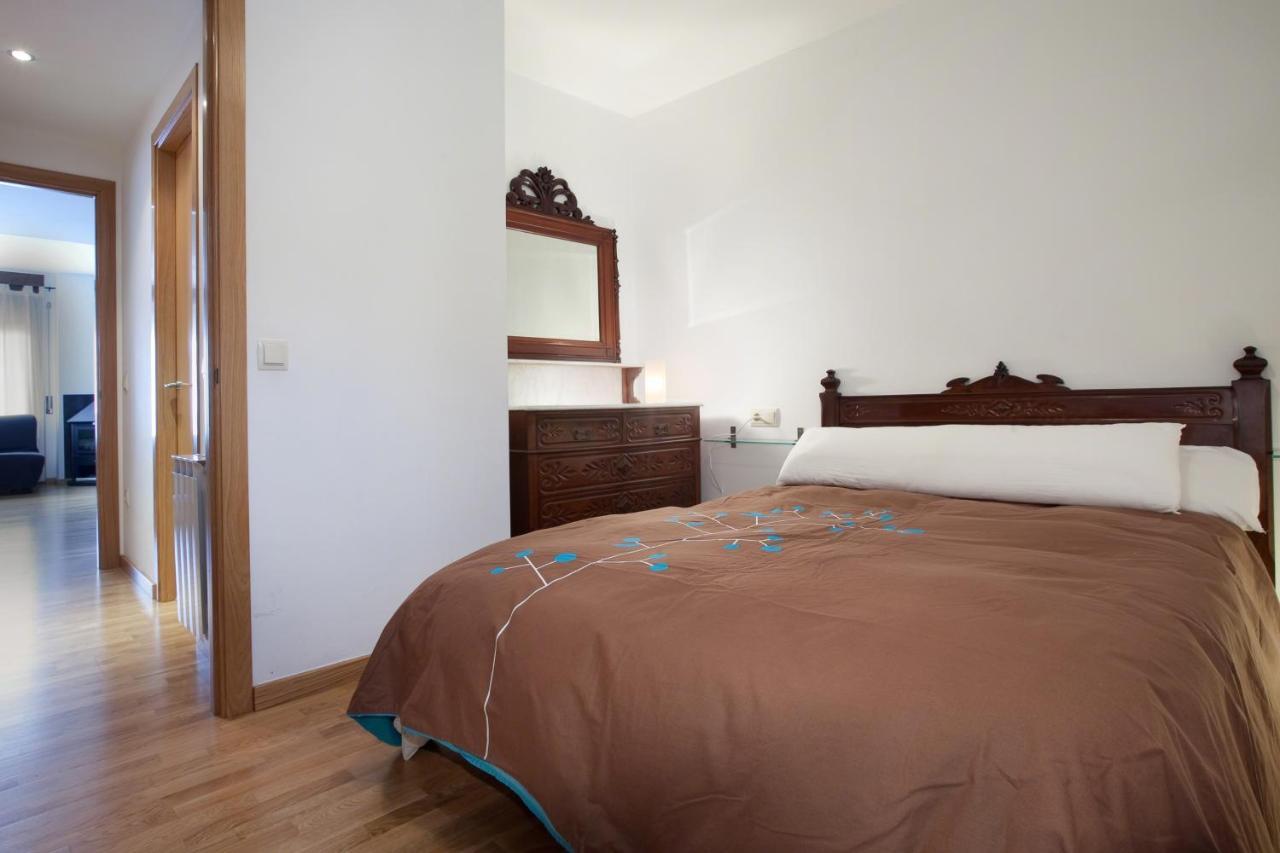 Llanars, En Vall De Camprodon Vistas Montana De Frente, Ascensor, Orientacion Sur, Chimenea, Wifi, Mollo Park, Vallter, Hipica, Golf Llanars