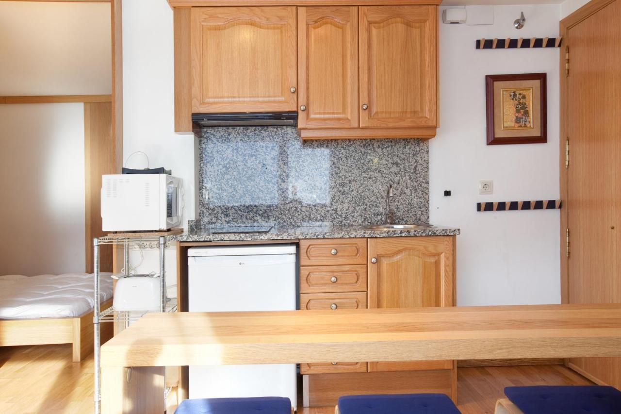 Mountain View Lodge: Retreat With Fireplace And Wi-fi *
