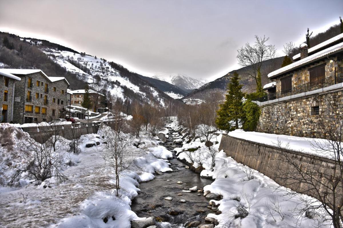 Llanars, En Vall De Camprodon Vistas Montana De Frente, Ascensor, Orientacion Sur, Chimenea, Wifi, Mollo Park, Vallter, Hipica, Golf